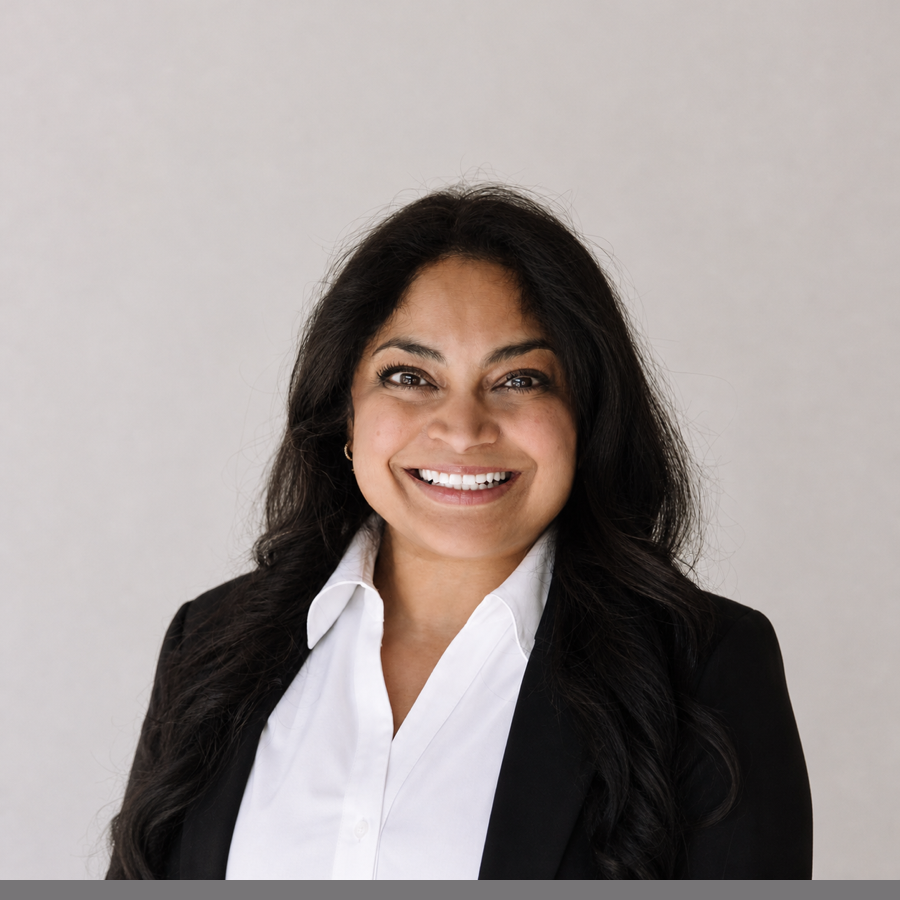 Sonia, Administrative Assistant at Top Gum Dental